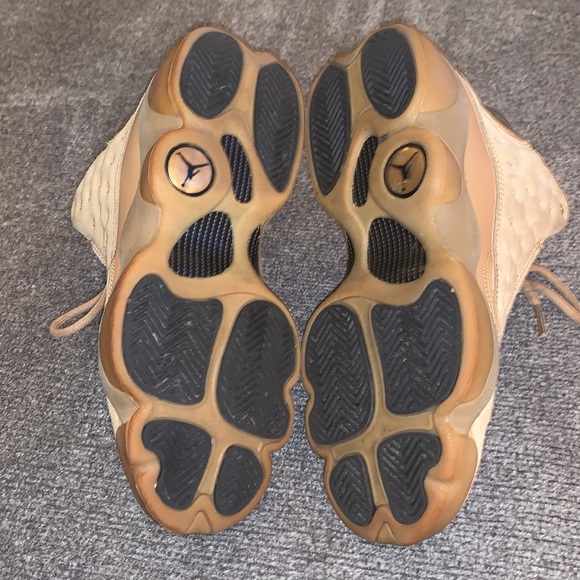 Jordan 13 Retro Shoes - Picture 6 of 7